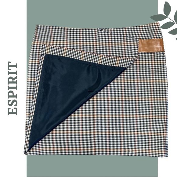 🛍️3/$40 Espirit Plaid Classic Cut Wrap Mini Skirt
Sheep Leather Accent Brown 14 - Picture 3 of 9